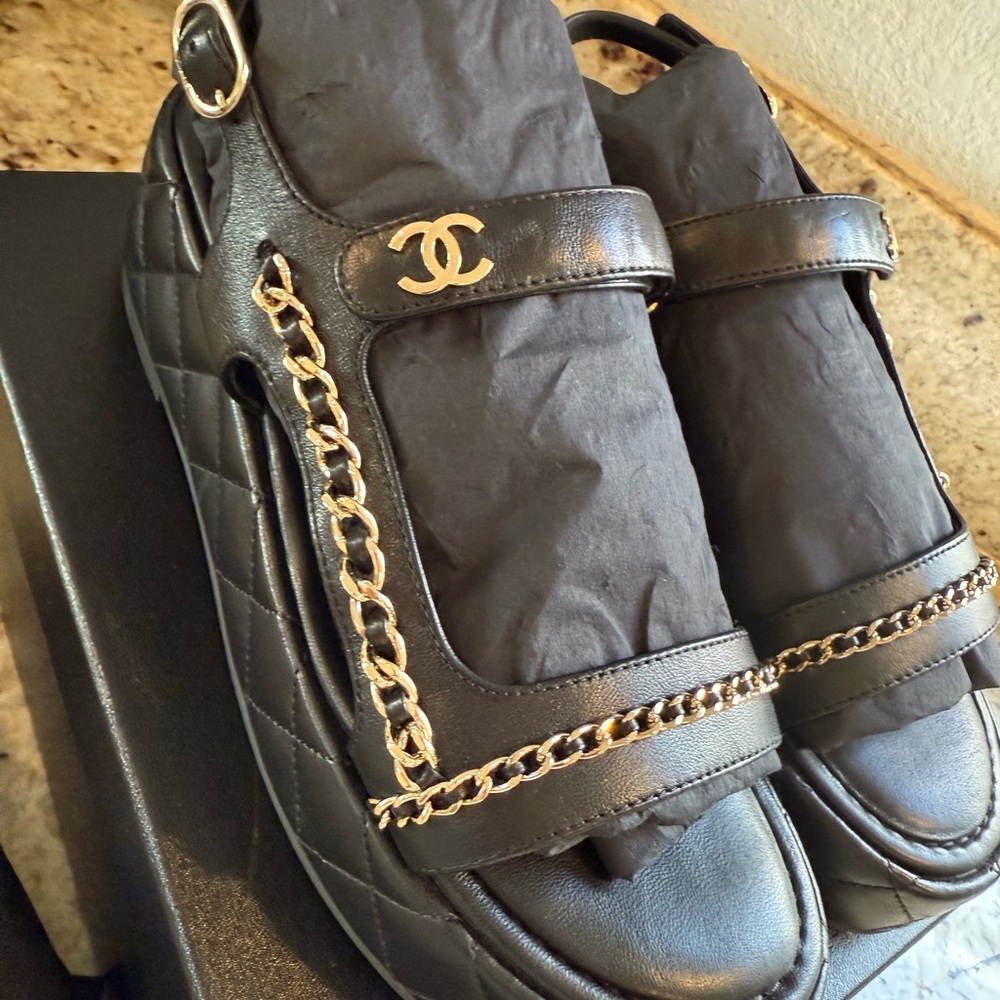 Chanel Black Quilted Platform Sandals - Picture 4 of 15